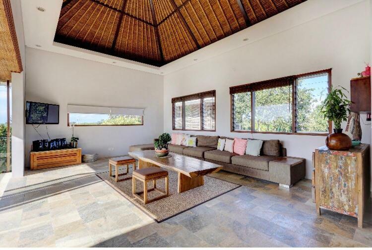 Indah Balangan Villa Jimbaran Exteriör bild